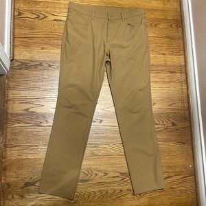 Old Navy Go Dry Cool Pants Brown 33x32